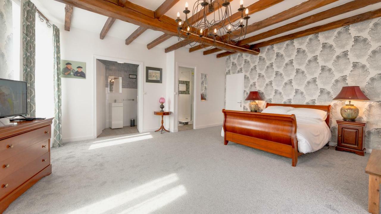Auberge Du Noyer Londigny エクステリア 写真